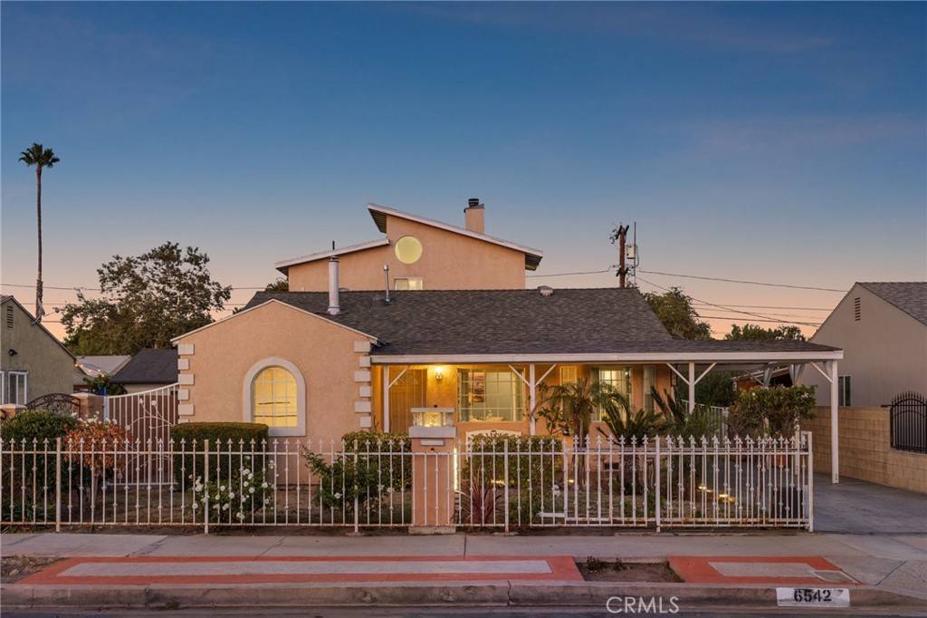 North Hollywood, CA 91606,6542 Babcock AVE