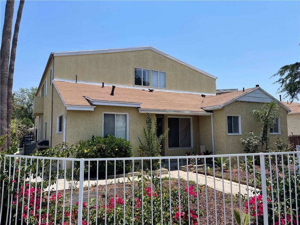 Van Nuys, CA 91406,6512 Balboa BLVD