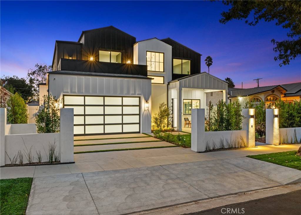 Encino, CA 91316,5943 Hesperia AVE