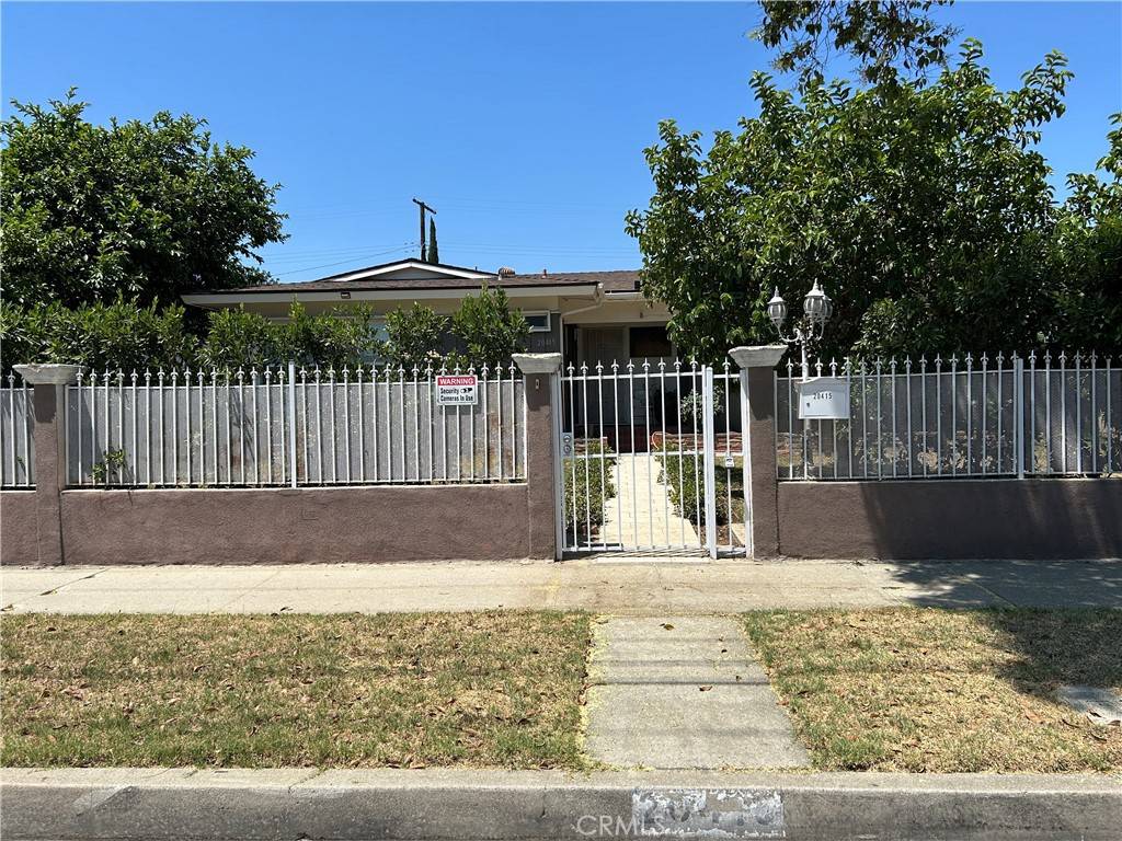 Winnetka, CA 91306,20415 Roscoe BLVD