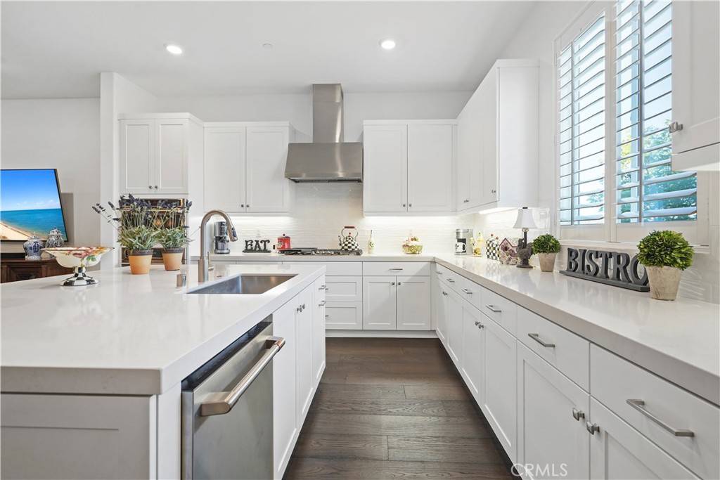 Valencia, CA 91381,27129 Purple Sage CT