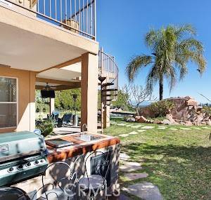 West Hills, CA 91307,7420 Cliffside CT