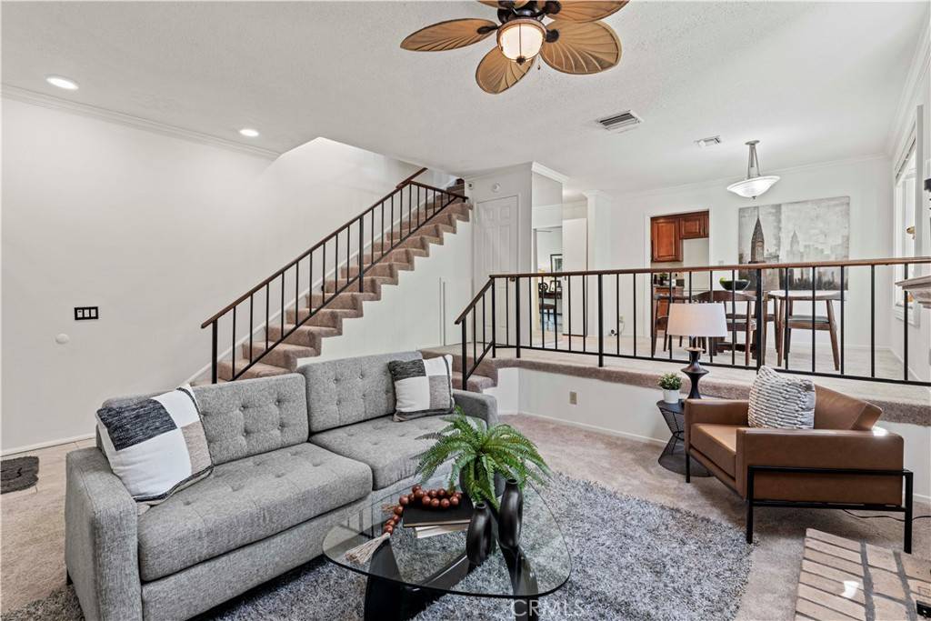 Studio City, CA 91604,4332 Coldwater Canyon AVE #3
