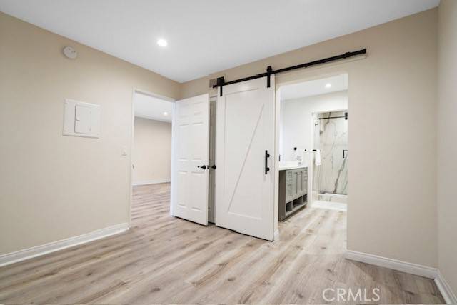 Woodland Hills, CA 91367,21400 Burbank BLVD #115