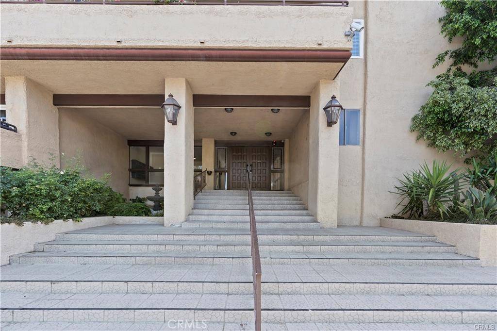 Encino, CA 91316,5412 Lindley AVE #108