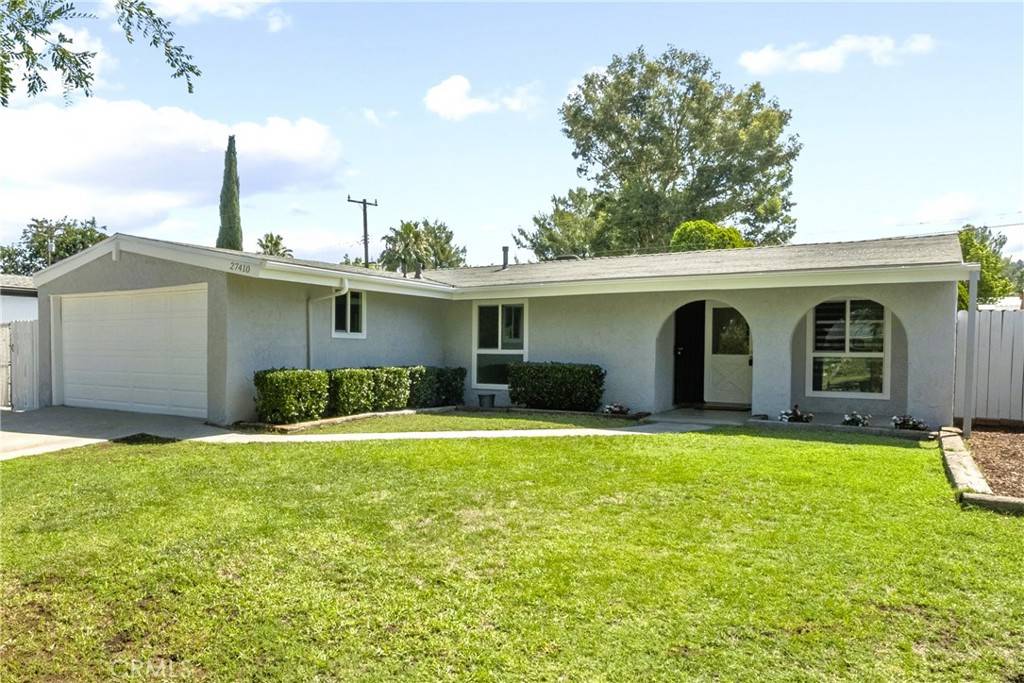 Canyon Country, CA 91351,27410 Dewdrop AVE
