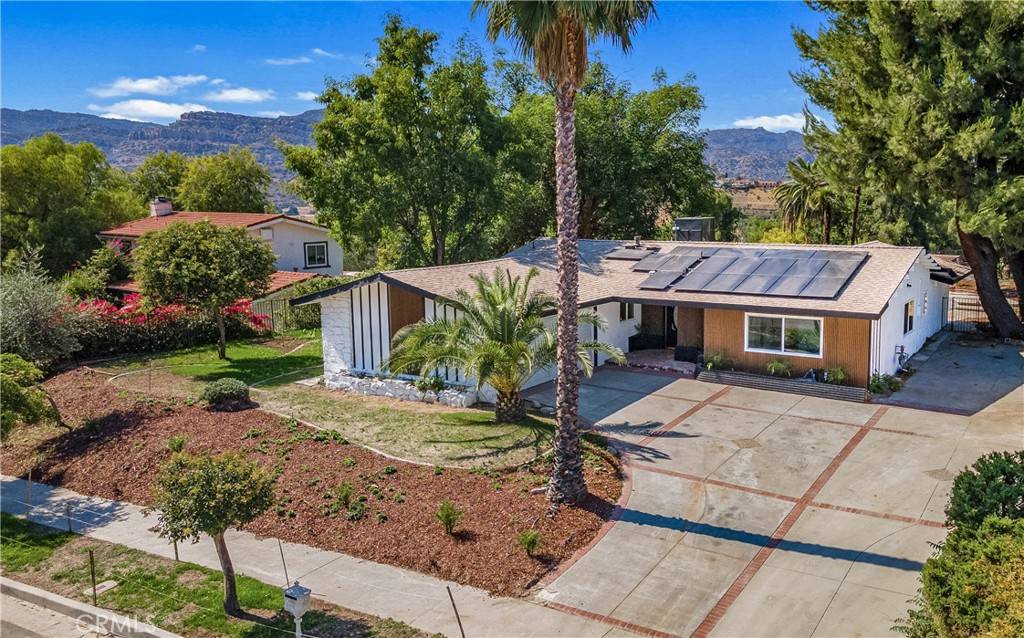 West Hills, CA 91304,22137 Gresham ST