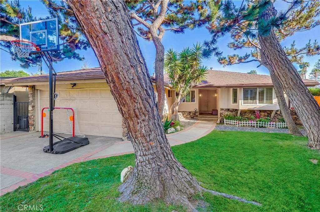 Valley Village, CA 91607,12746 Addison ST