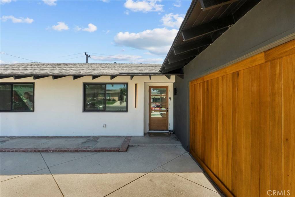 Simi Valley, CA 93063,2282 Brentwood ST