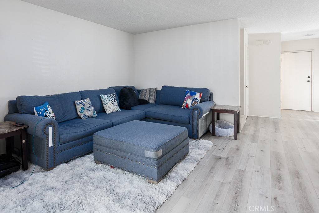 Lancaster, CA 93534,425 W Avenue J5 #37