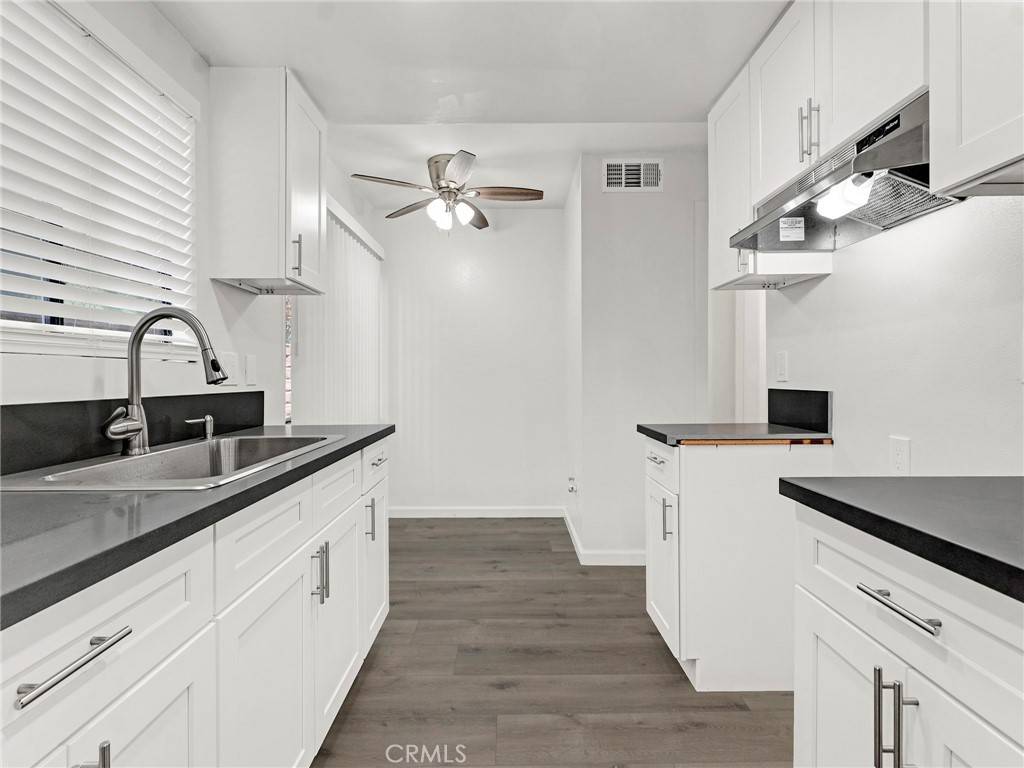 North Hills, CA 91343,9834 Sepulveda BLVD #109
