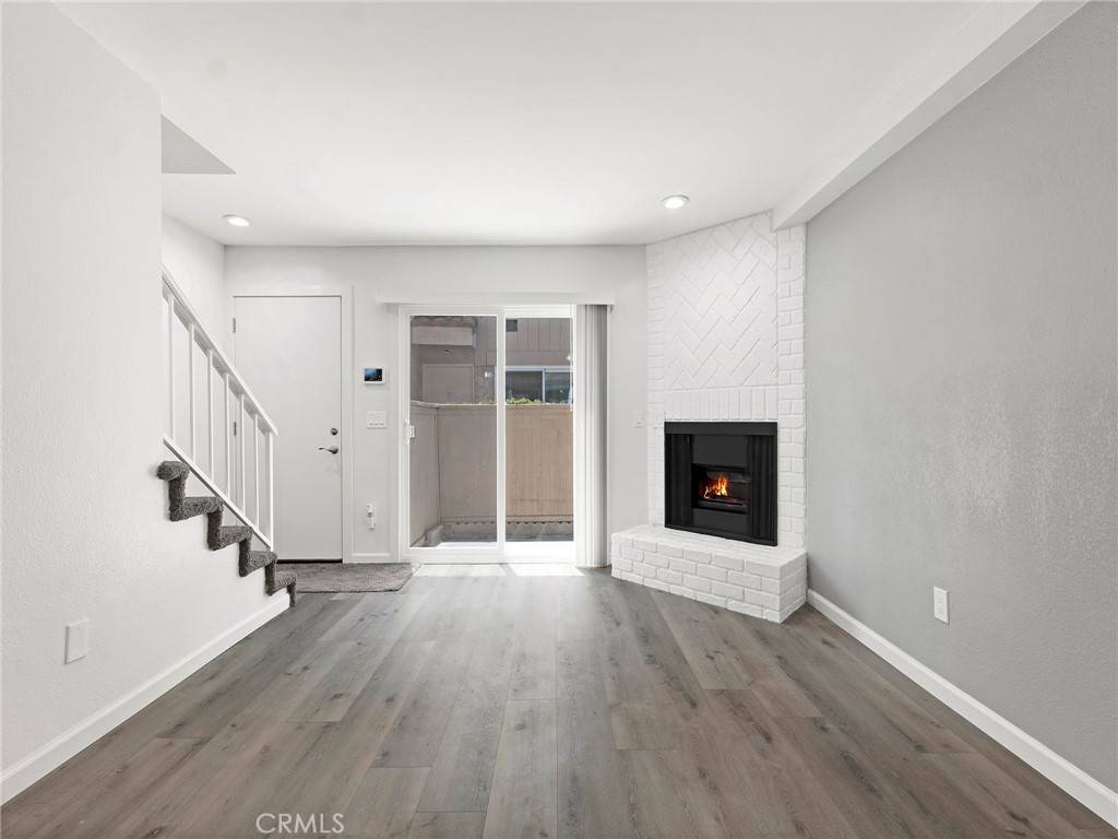 North Hills, CA 91343,9834 Sepulveda BLVD #109