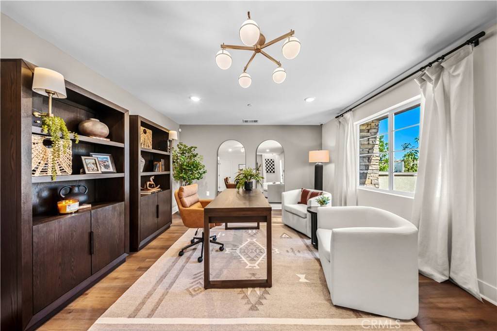 Camarillo, CA 93012,2862 Via Descanso