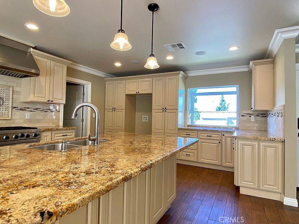 Sun Valley, CA 91352,10021 Rutledge PL