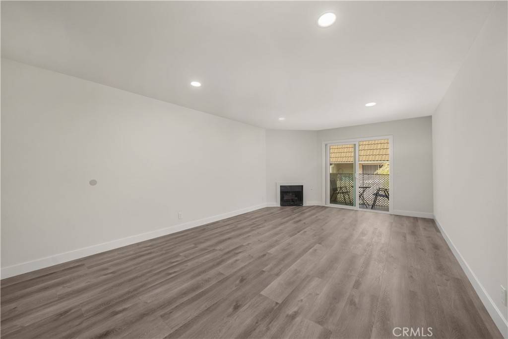 Simi Valley, CA 93065,1246 Patricia AVE #26