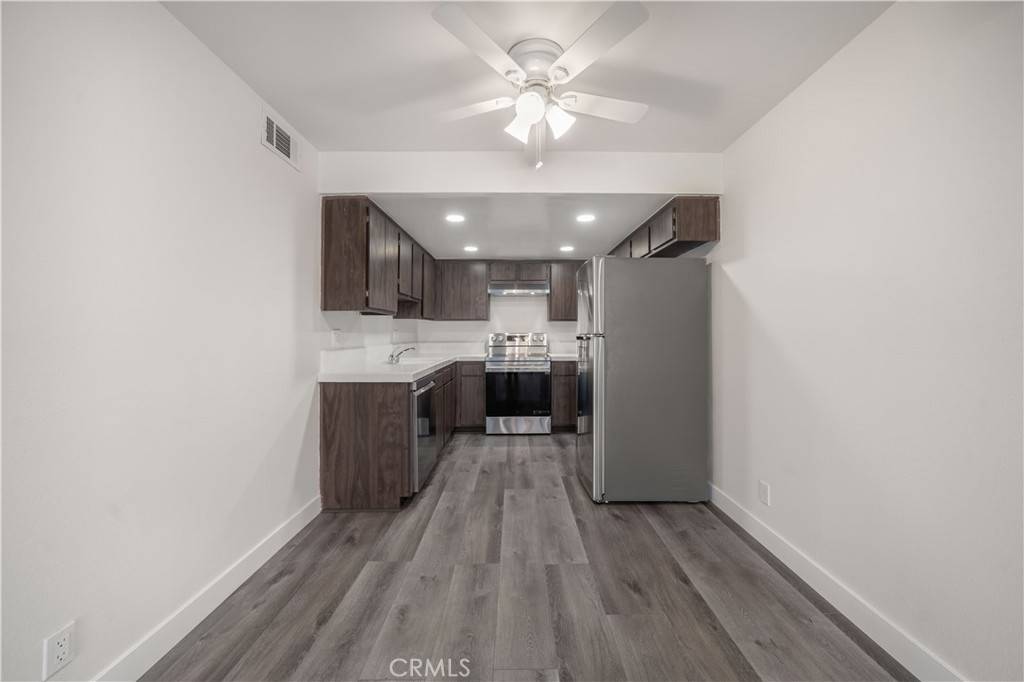 Simi Valley, CA 93065,1246 Patricia AVE #26