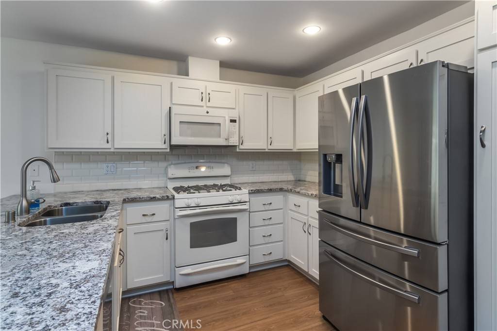 Westlake Village, CA 91361,2228 Crespi LN