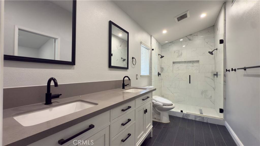 Saugus, CA 91390,28786 Shadow Valley LN