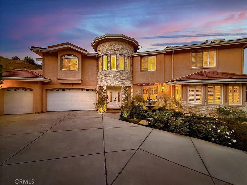 Newbury Park, CA 91320,2775 Edgeview CT