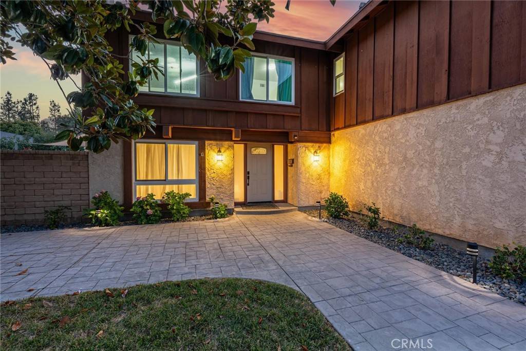 Valencia, CA 91355,23629 Mill Valley RD