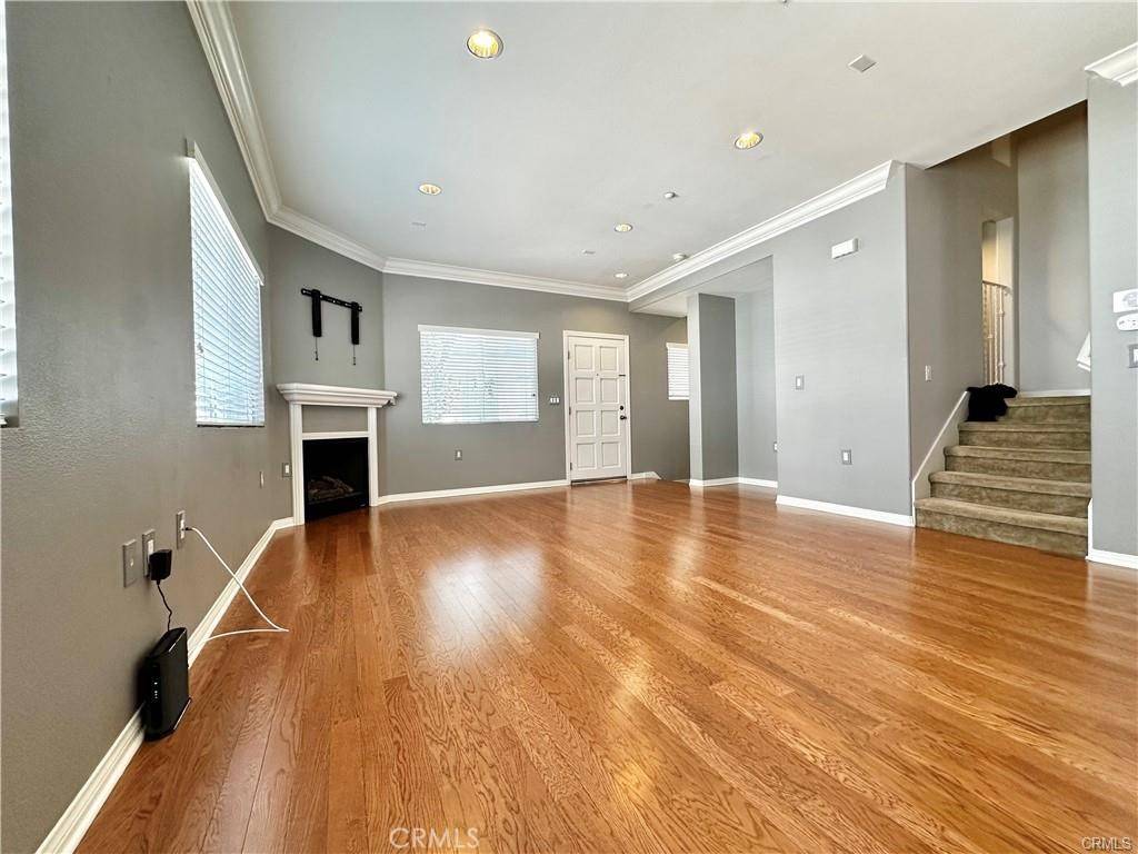 Northridge, CA 91324,9301 Shirley AVE #50