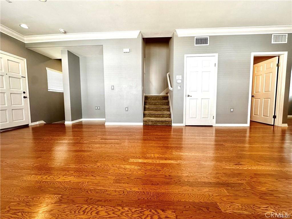 Northridge, CA 91324,9301 Shirley AVE #50