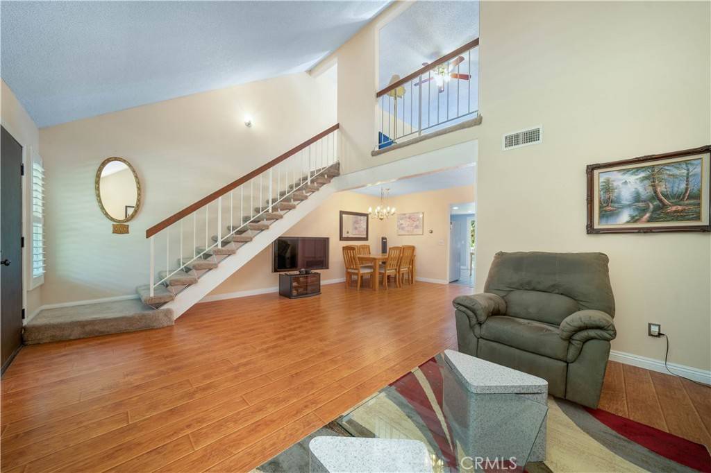 Winnetka, CA 91306,20119 Runnymede ST