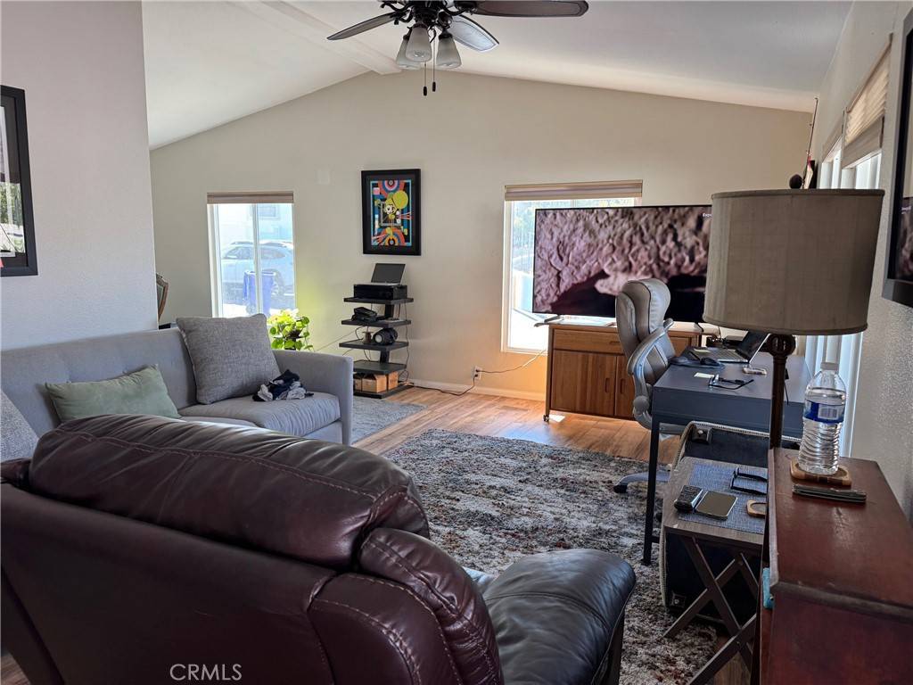 Castaic, CA 91384,30000 Hasley Canyon Road #104