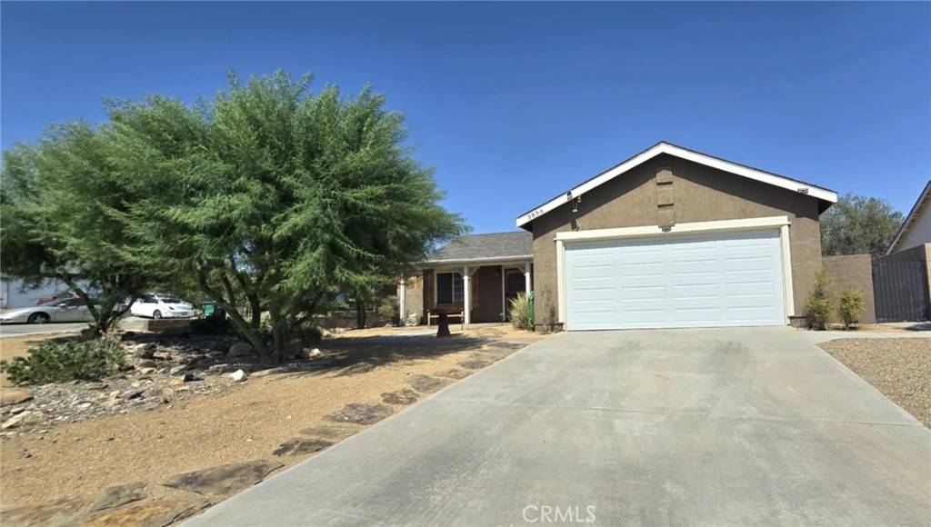 Rosamond, CA 93560,3856 United ST