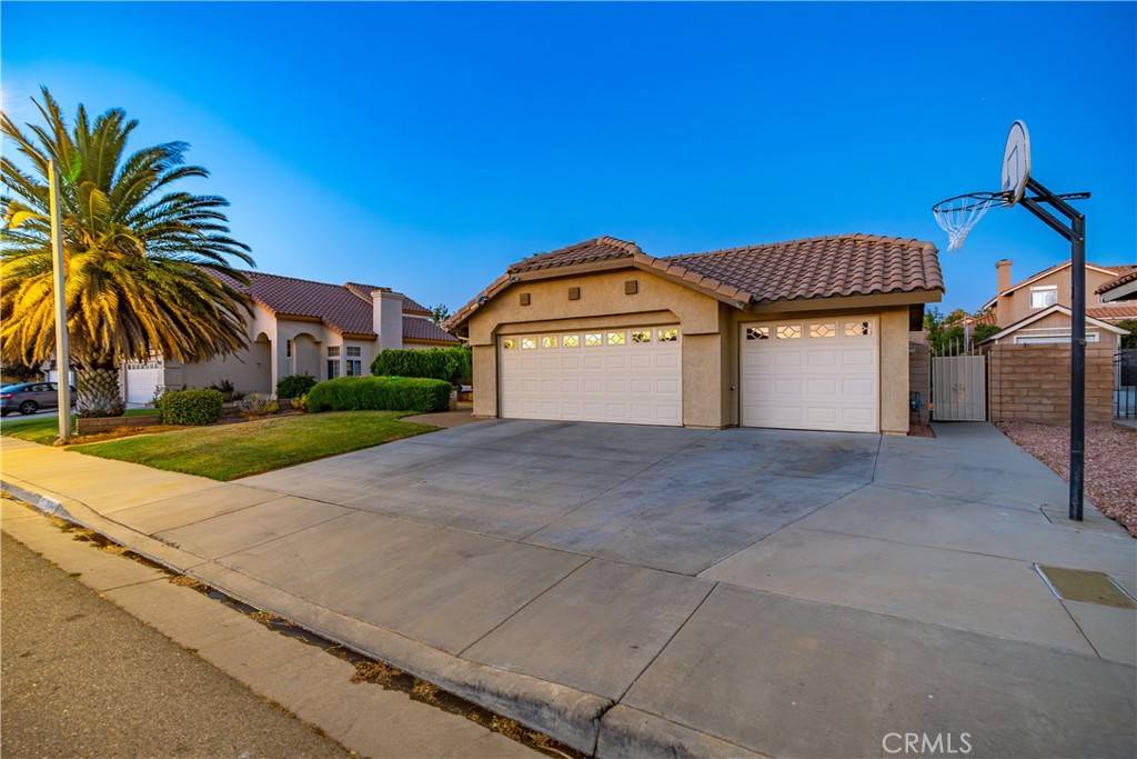 Palmdale, CA 93551,39764 Milan DR
