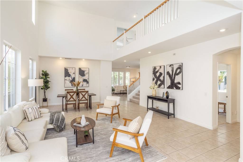Porter Ranch, CA 91326,11787 Oakhurst Way