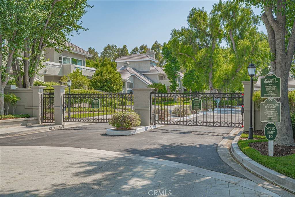 Valencia, CA 91355,26107 Mcbean #61