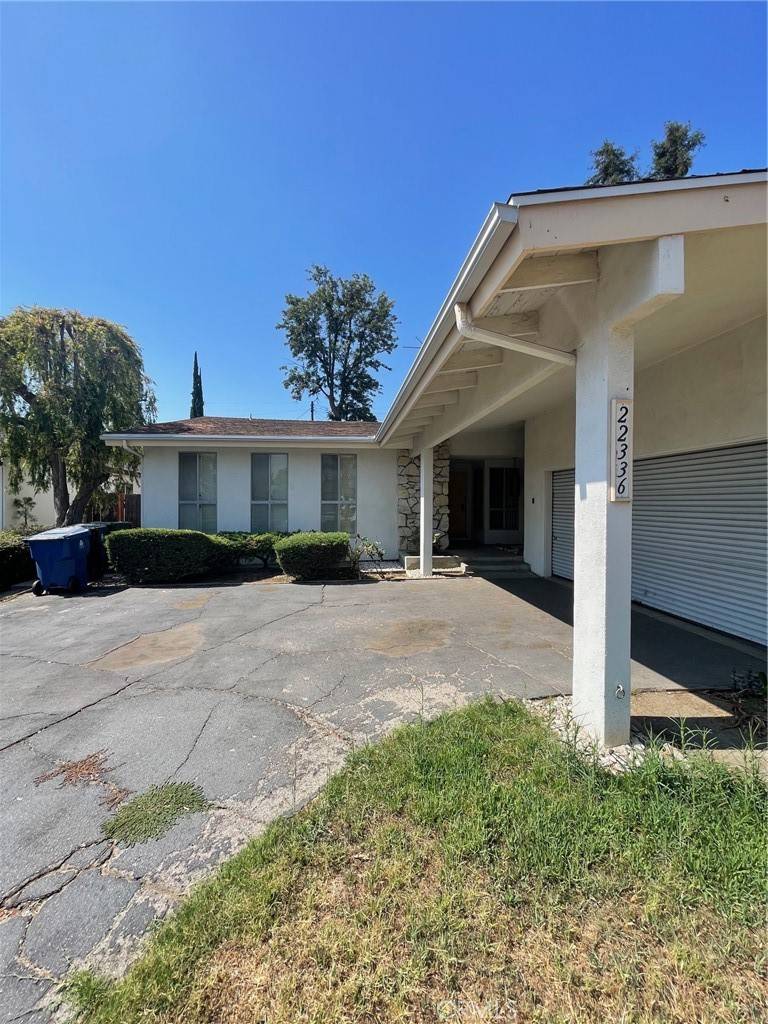 Woodland Hills, CA 91303,22336 Mobile ST