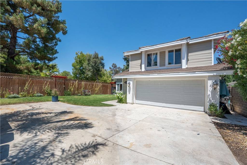 Canyon Country, CA 91387,14825 Begonias LN