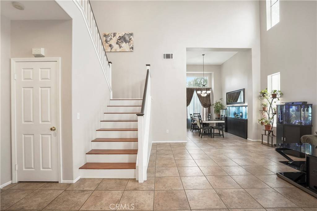 Simi Valley, CA 93063,2638 Bloom ST