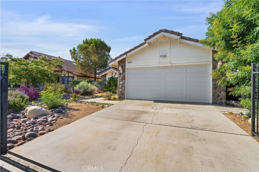 Lancaster, CA 93535,2062 E Nugent ST