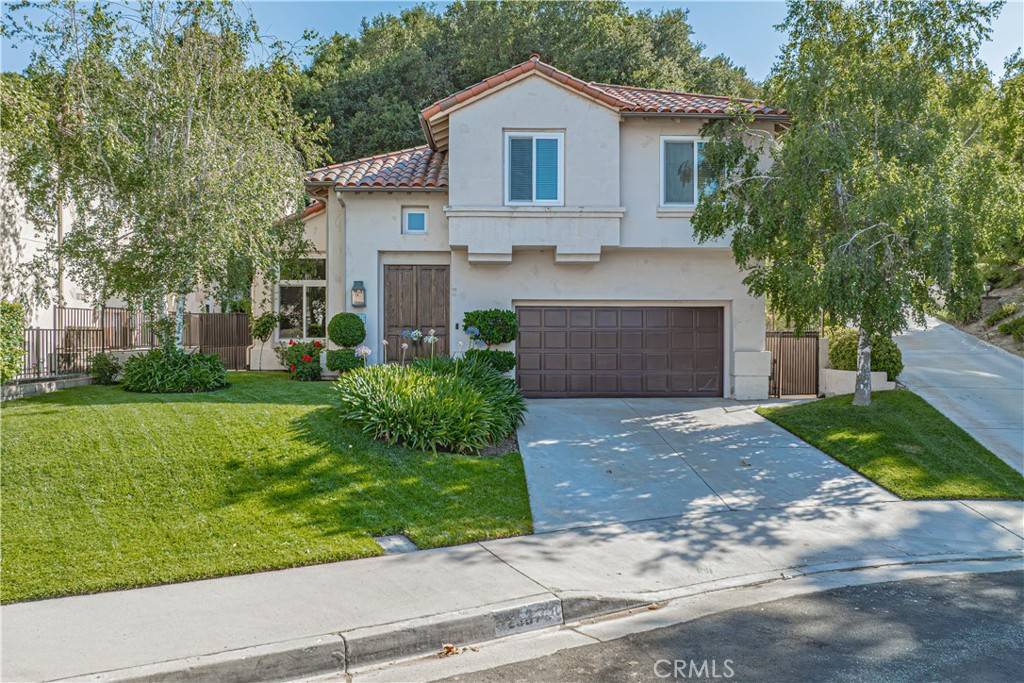 Newhall, CA 91321,23678 White Oak CT