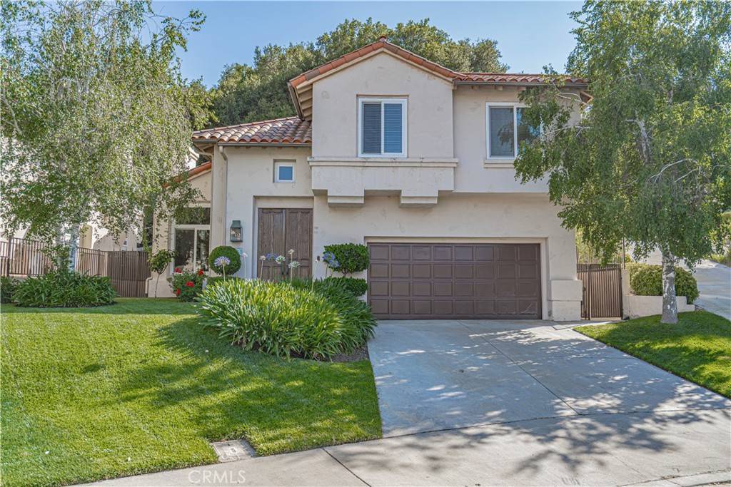 Newhall, CA 91321,23678 White Oak CT