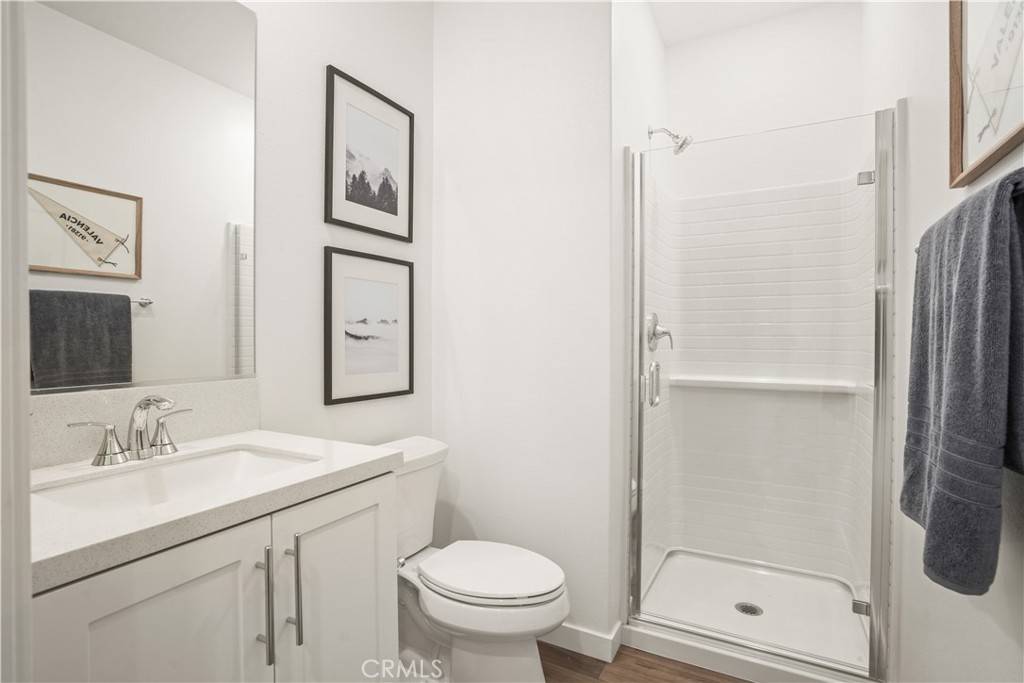 Valencia, CA 91381,27306 Bear Creek LN
