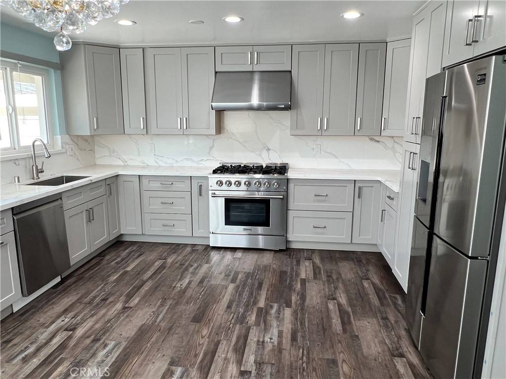 Northridge, CA 91324,18614 Liggett ST