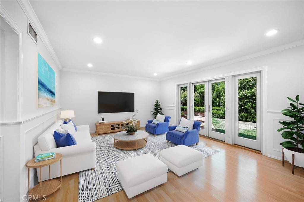 Westlake Village, CA 91361,1683 Camberwell PL