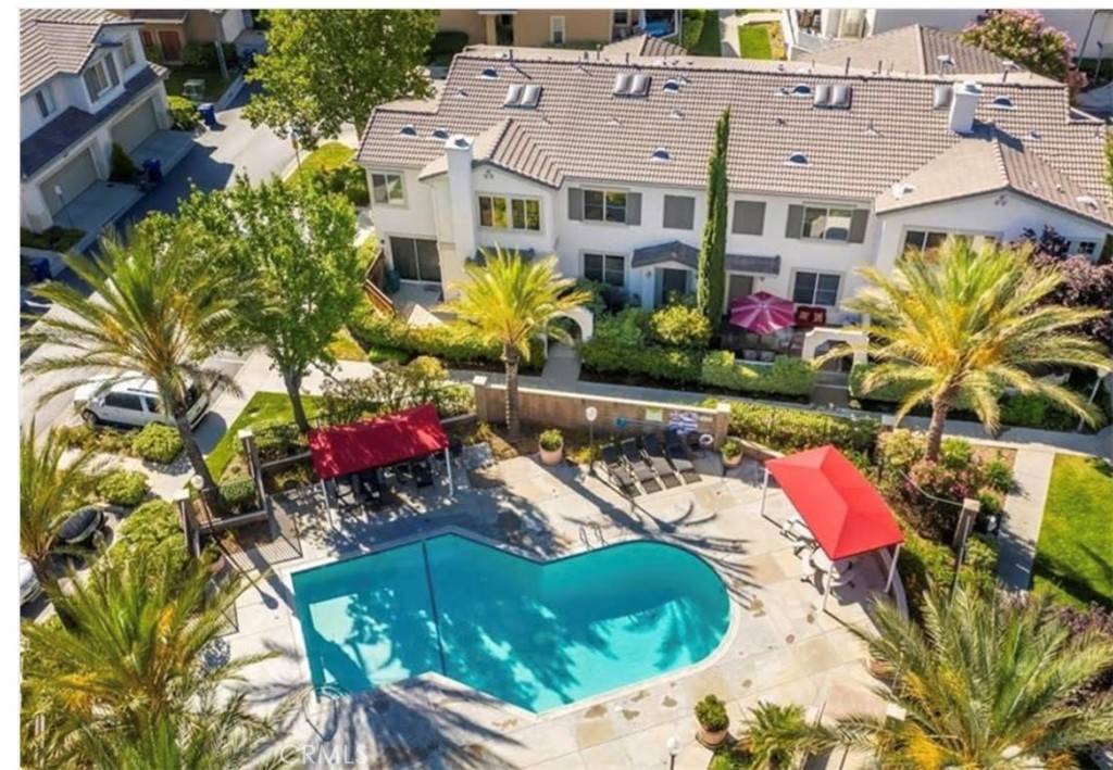Saugus, CA 91350,22705 Sundance Creek DR