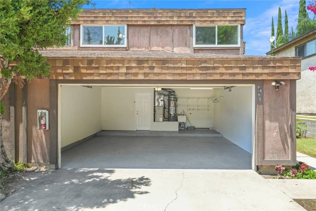 Montclair, CA 91763,9490 Carrillo AVE