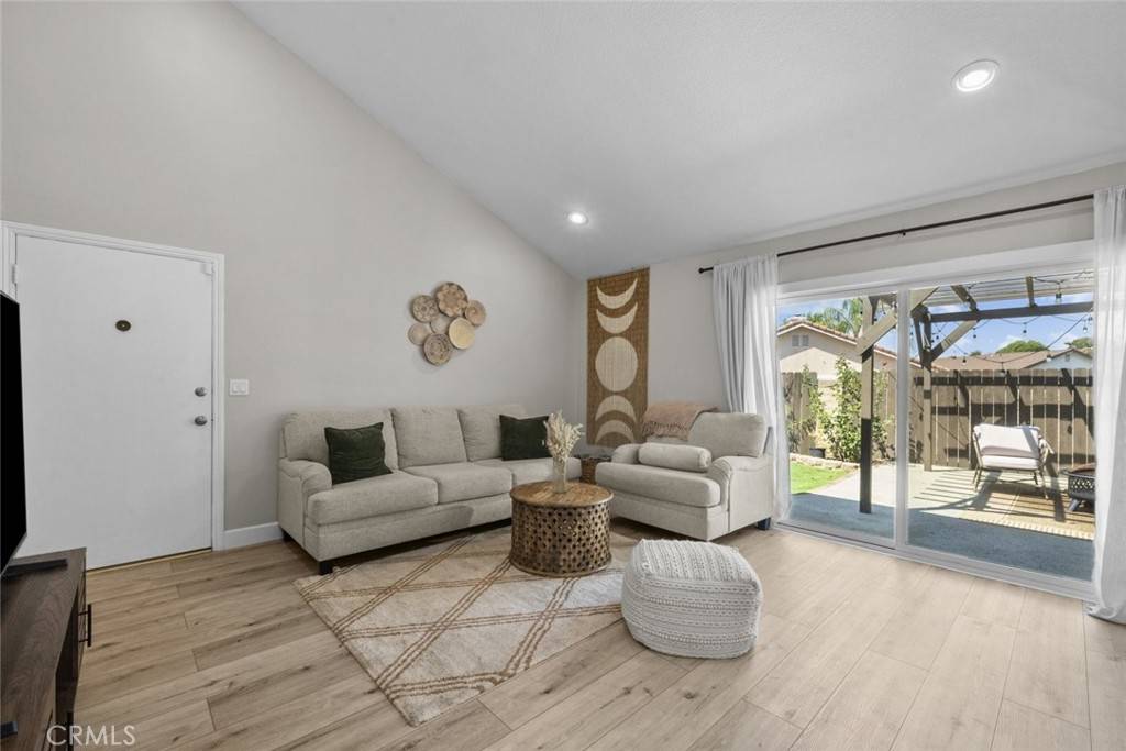 Simi Valley, CA 93065,2019 Covington AVE