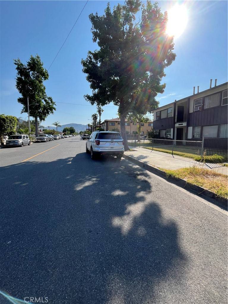 San Fernando, CA 91340,226 Harding AVE