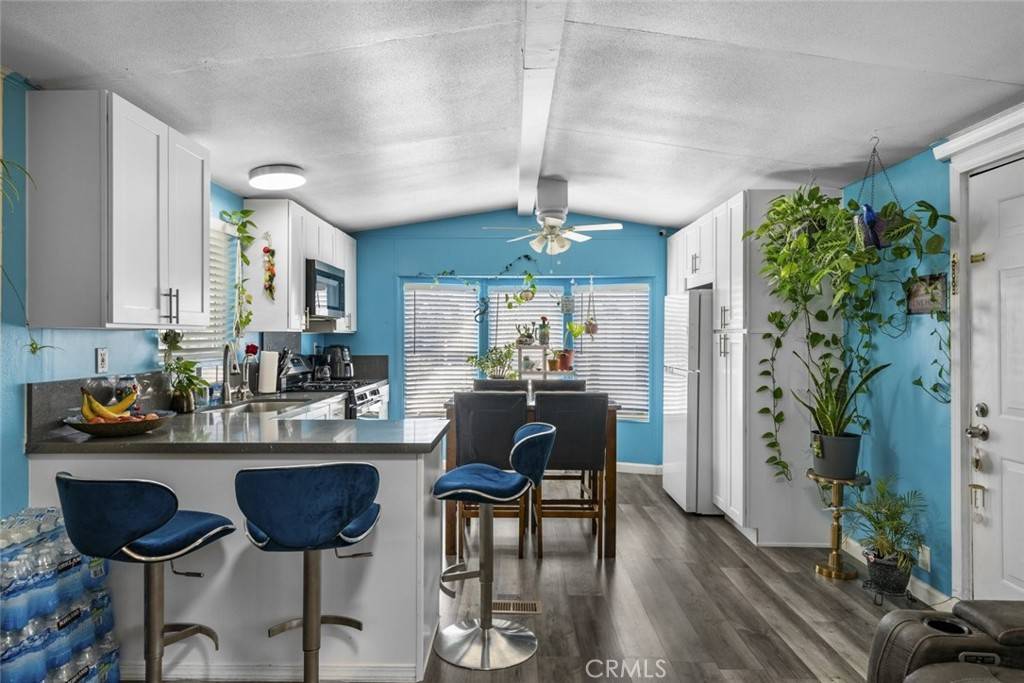 Rosamond, CA 93560,2017 Windharp DR #29