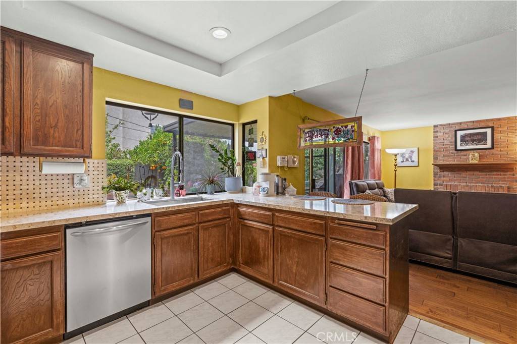 Winnetka, CA 91306,7826 Winnetka AVE