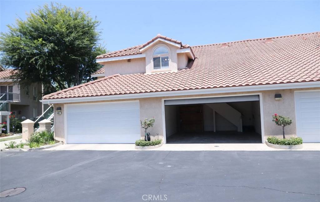Simi Valley, CA 93065,405 Huyler LN #C