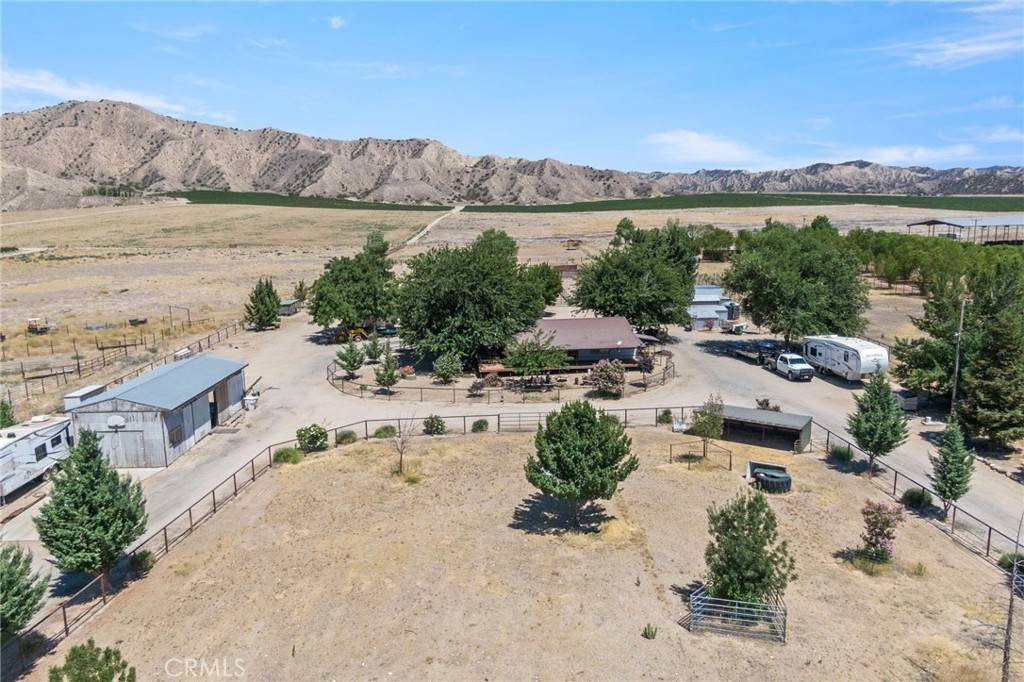 New Cuyama, CA 93254,4333 Highway 33