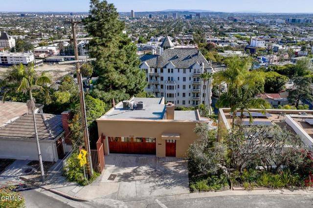 Los Angeles, CA 90069,8246 Woodshill TRL